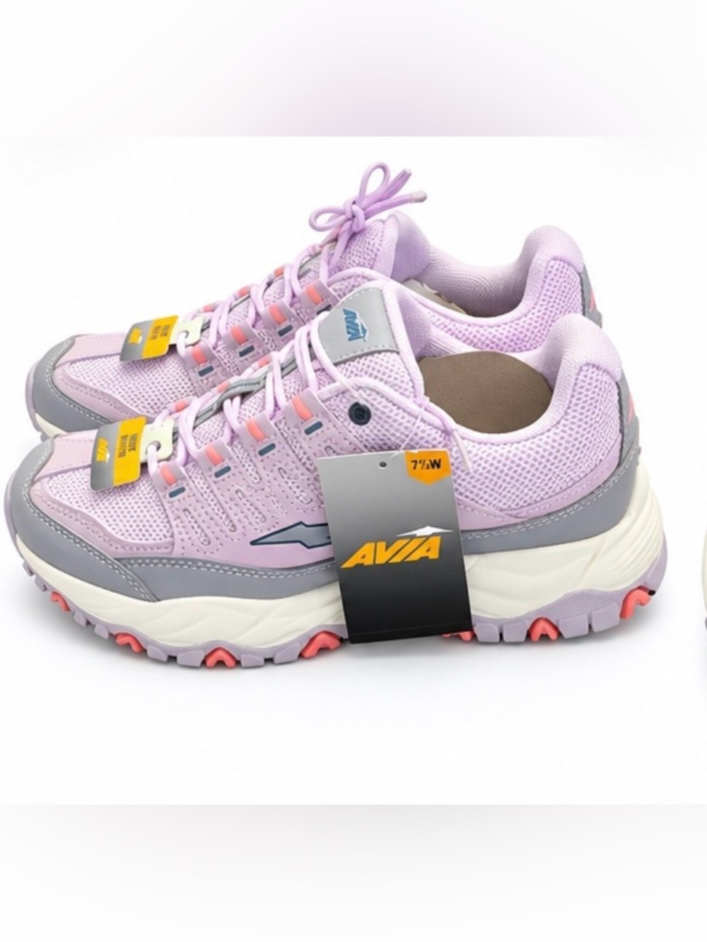 AVIA women’s wide-width sneakers, size 7½, in a light lavender/pink with gray, - Picture 4 of 7